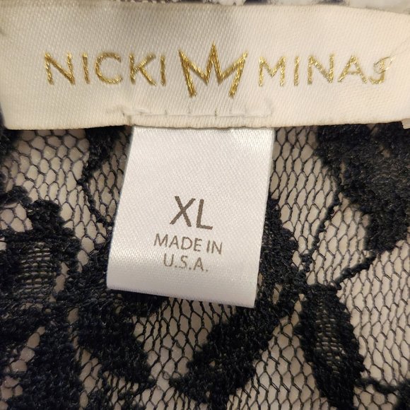 Nicky Minaj Black Lace Dress Tea Length - Picture 6 of 6